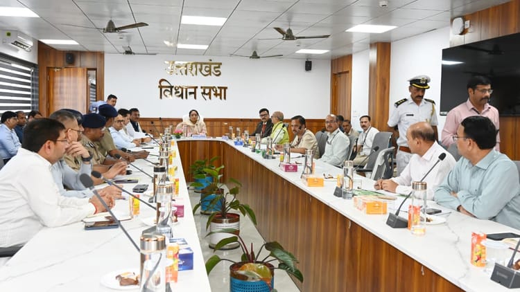 उत्तराखंड: विधानसभा अध्यक्ष ने की बैठक, कहा- 28 को विशेष सत्र के लिए करें सभी सुरक्षा इंतजाम