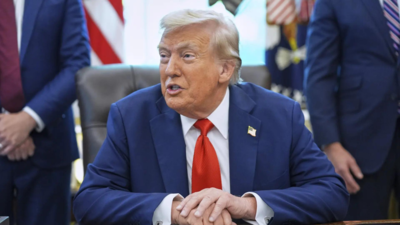 ‘Don’t want to look 20 pounds heavier’: Trump quips over reports of wearing bulletproof vest during White House dinner