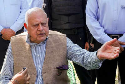 After ‘fight’, Farooq Abdullah said, NC will hand over the reins of Kargil Council to Congress. india news