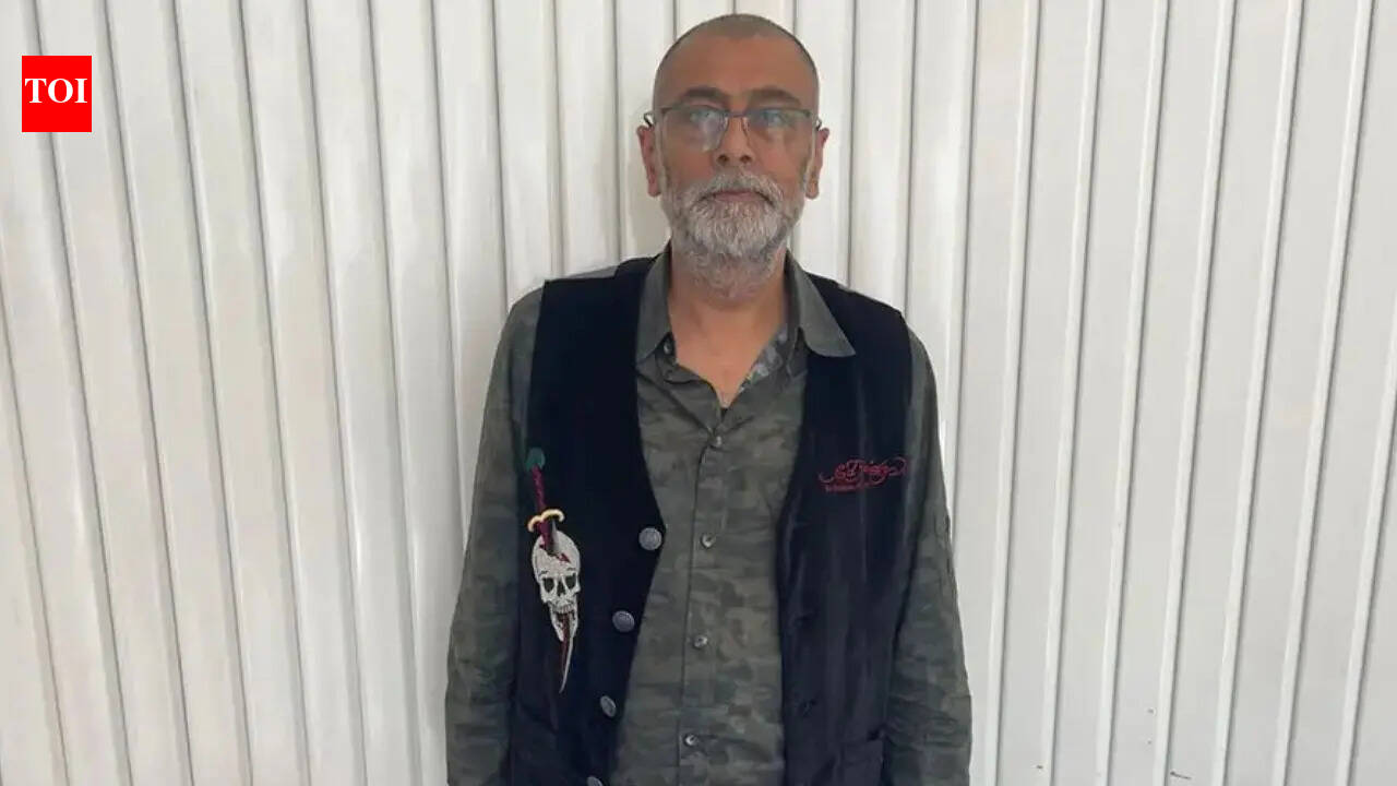 Fugitive Kamlesh Parekh: CBI extradited fugitive Kamlesh Parekh from UAE to India from UAE. delhi news