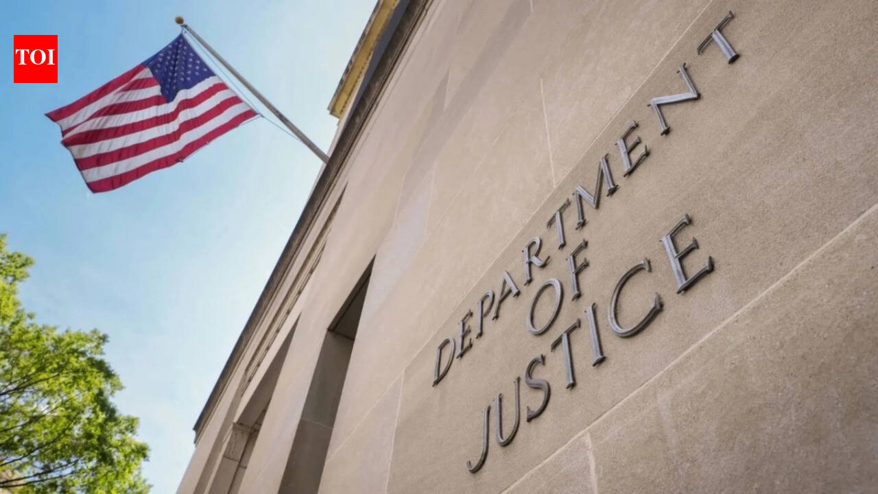 Pakistani man pleads guilty to human trafficking in US, charged $40,000 to bring people on ‘donkey route’ for film work