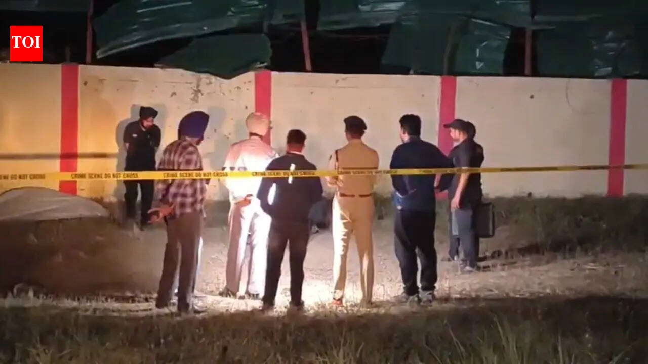 Punjab on alert after twin blasts: Blast near Amritsar Cantt, scooter blast near Jalandhar BSF headquarters. amritsar news