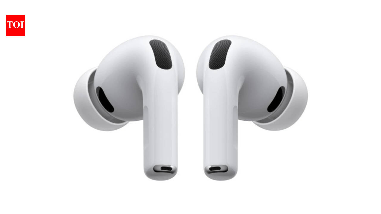 Apple’s camera AirPods are almost ready, and now they’re waiting for Siri
