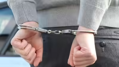 One of three Pakistani nationals arrested in US for attempting to smuggle 89 firearms into Canada