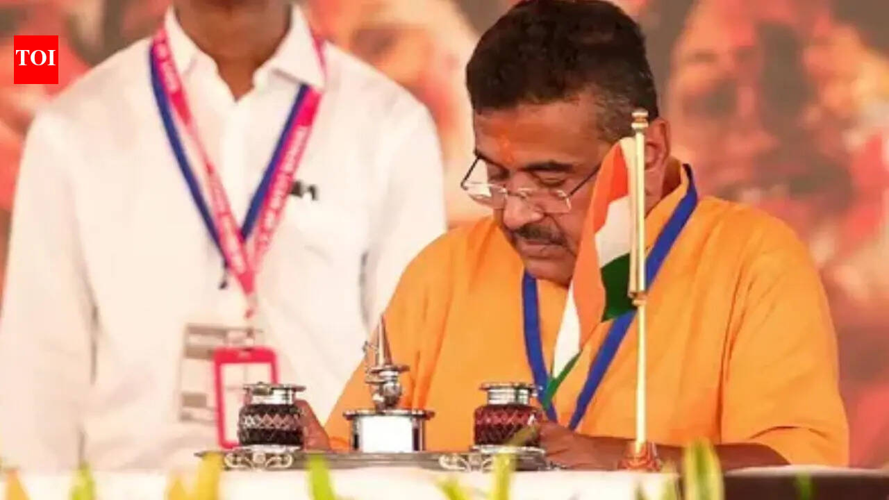 Chief Minister Suvendu Adhikari: Suvendu Adhikari What’s on the government’s agenda today: Ayushman Bharat, border fencing and reforms in bureaucracy. kolkata news