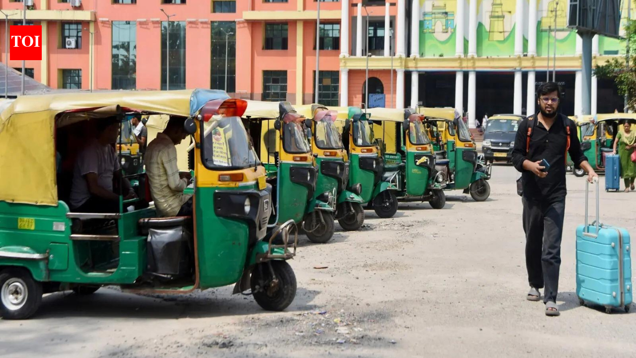 Three-day strike of cab, auto drivers begins in Delhi-NCR from Thursday