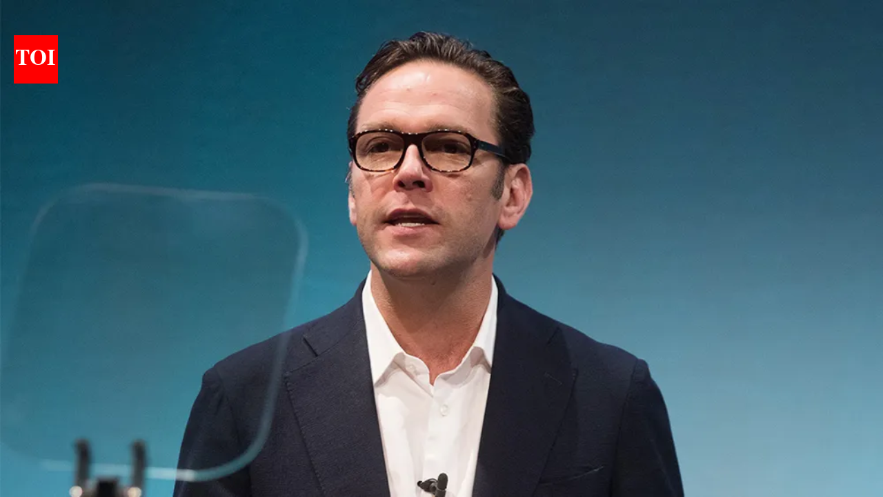 Murdoch to buy Vox podcast, New York magazine