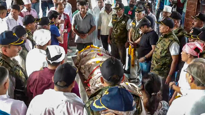 Tvisha Sharma’s last rites were performed at Bhopal crematorium 12 days after her death. india news