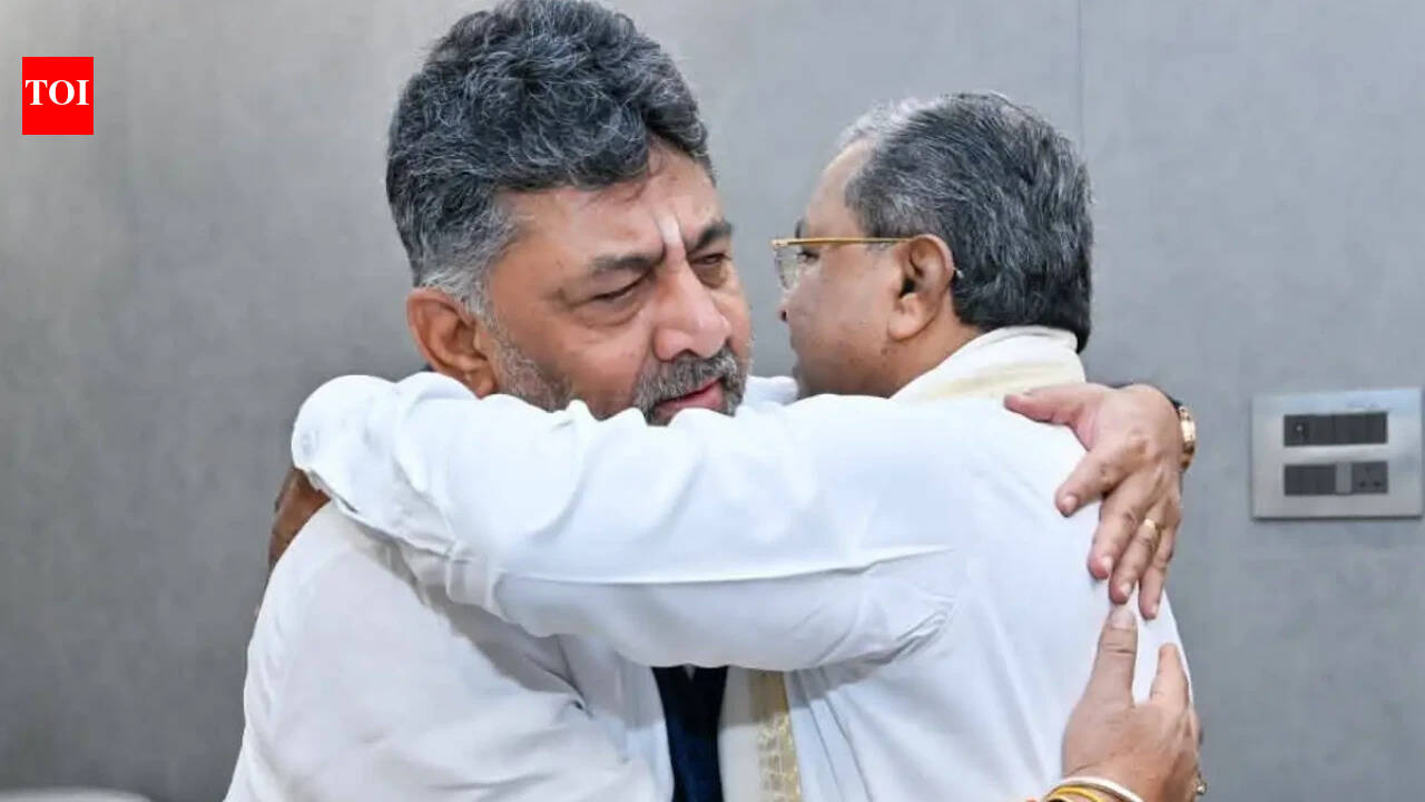 ‘Pillar of strength’: Shivakumar pens emotional note after Siddaramaiah resigns as Karnataka CM india news