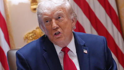 Donald Trump: From Iran deal to Ebola preparations to ultimatum: Highlights of Donald Trump’s cabinet meeting