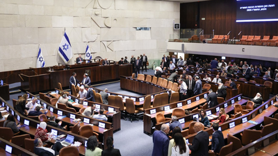 Israeli parliament votes on advance bill to dissolve the Knesset, paving the way for early elections