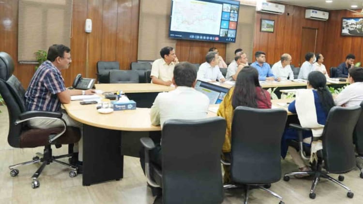 उत्तराखंड: चमोली, उत्तरकाशी, पिथौरागढ़ में 48 स्थान मलबा प्रवाह के प्रति संवेदनशील, निगरानी के दिए गए निर्देश