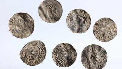 Hidden for 1,000 years: Huge Viking silver coin containing 3,000 coins discovered in Norway world News