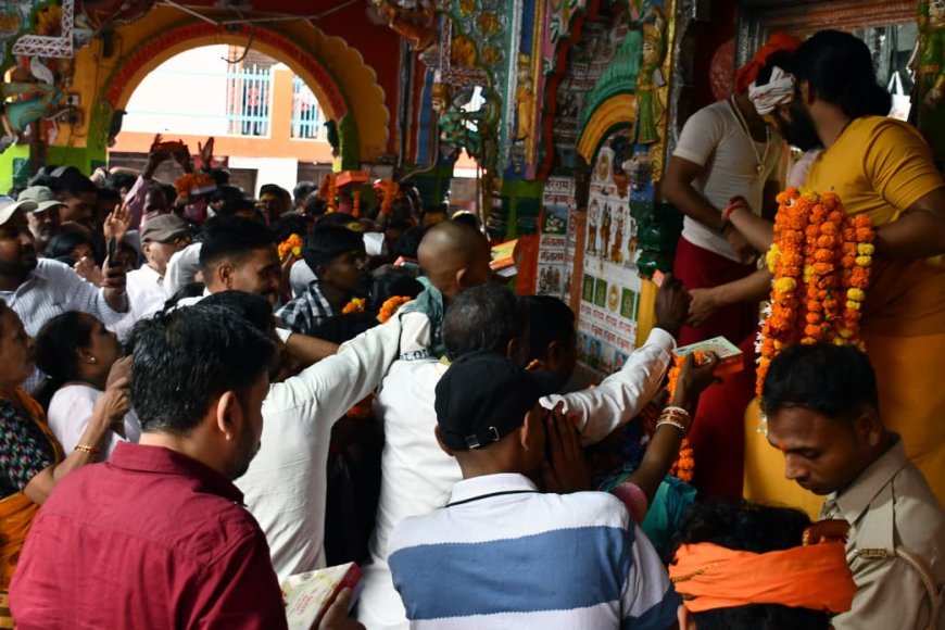 बड़े मंगल पर अयोध्या में उमड़ा आस्था का सैलाब, हनुमान मंदिरों में उमड़ी भक्तों की भारी भीड़
