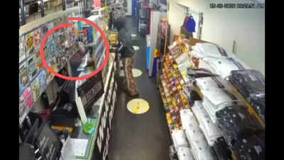 Indian-origin woman murdered in supermarket in Virginia; The shooter, who had no relation to him, was later found dead