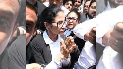 Video: Mamata Banerjee in lawyer’s gown faces sloganeering in Calcutta High Court during hearing of post-poll violence case. india news