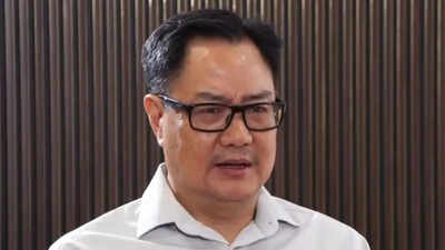 Kiren Rijiju criticized Rahul Gandhi for 54 foreign trips