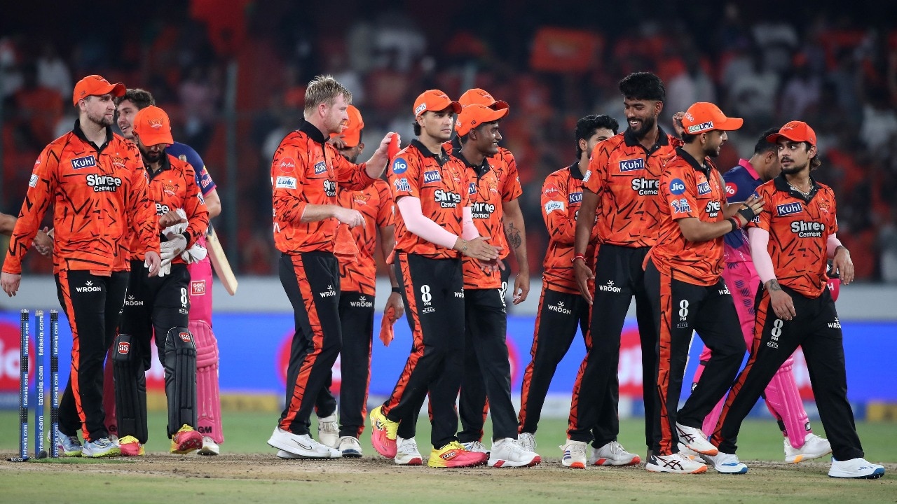 IPL 2026: Sunrisers Hyderabad punish poor PBKS to top the table