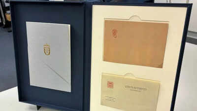 PM Modi, Christerson exchange unique gifts