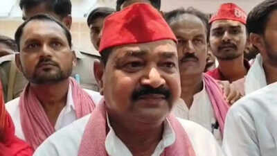 Derogatory remarks against PM Modi: FIR lodged against SP MP Ajendra Singh Lodhi for derogatory remarks against PM Modi. india news