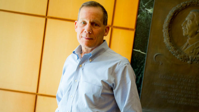 Who is Charles Lieber? Convicted Harvard scientists are now leading China’s research into connecting the brain to computers.