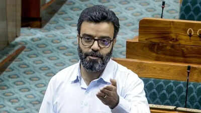NC’s rebel MP Mehdi says he will join Delhi protest for J&K statehood, Article 370; Call for widespread movement. india news