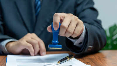 Over $580,000 seized in Australian visa fraud crackdown; Man jailed for submitting false migration documents