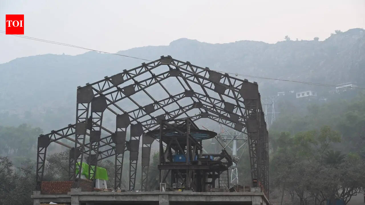 Second Buddhist circuit ropeway after Rajgir nears launch in Dhungeshwari. patna news