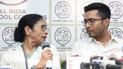 Why is TMC’s rebellion about Abhishek Banerjee and not about Mamata? india news