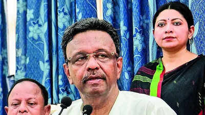 ‘I am leaving with my head held high’: Mamata’s aide Firhad Hakim resigns from the post of Kolkata Mayor. india news