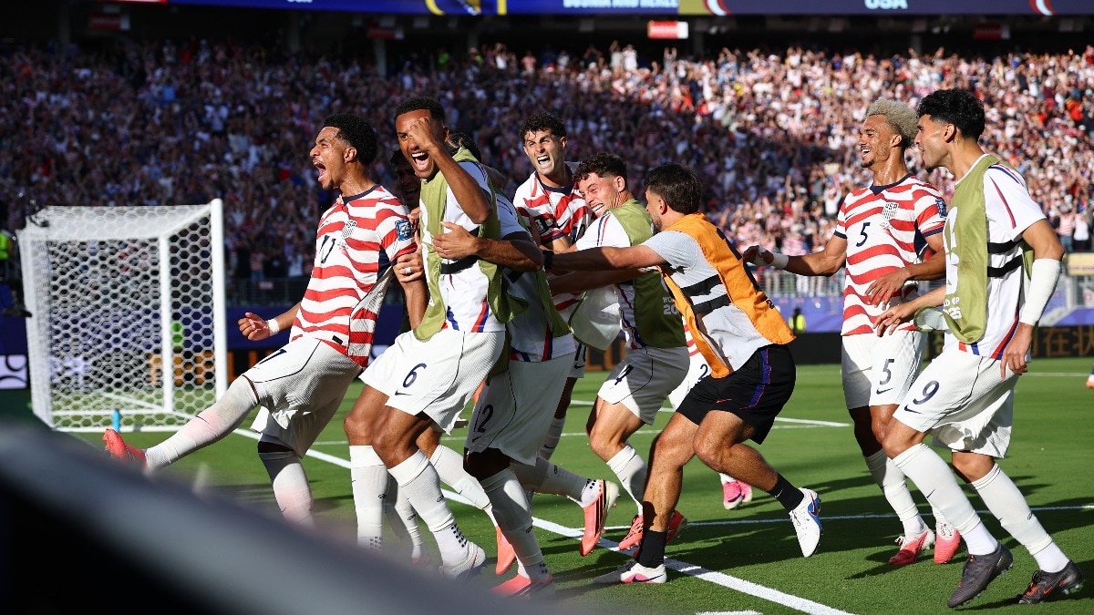 World Cup: 10-man USA keeps World Cup dream alive, dispatches Bosnia and Herzegovina to reach last 16